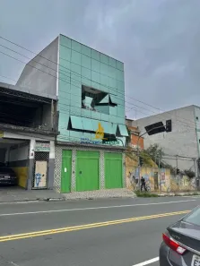 Prédio Comercial à venda, 468m² no Cocaia, Guarulhos