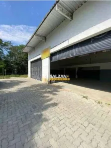Galpão/Depósito/Armazém à venda, 225m² no Vila Edmundo, Taubaté