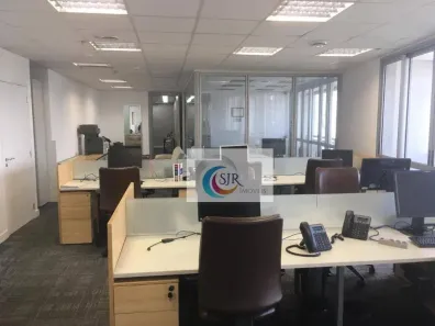 Sala Comercial para alugar, 200m² no Vila São Francisco (Zona Sul), São Paulo