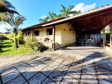 Casa com 3 Quartos à venda, 200m² no Parque Jardim da Serra, Juiz de Fora