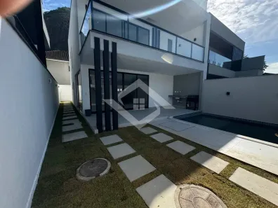 Casa com 4 Quartos à venda, 214m² no Vargem Pequena, Rio de Janeiro