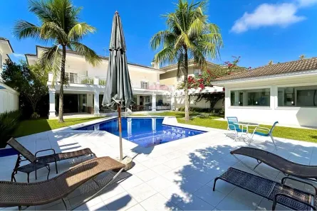 Casa de Condomínio com 6 Quartos à venda, 657m² no Jardim Acapulco, Guarujá