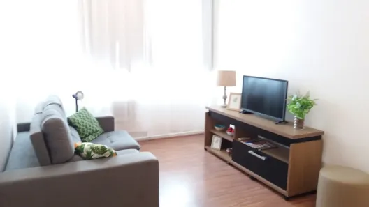 Apartamento com 2 Quartos para alugar, 67m² no Leme, Rio de Janeiro