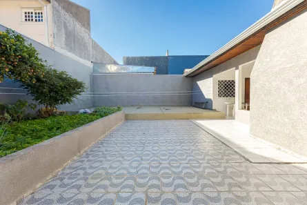 Casa com 3 Quartos à venda, 120m² no Capão Raso, Curitiba