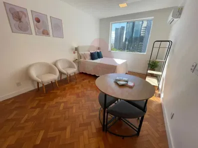 Kitnet à venda, 28m² no Centro, Rio de Janeiro
