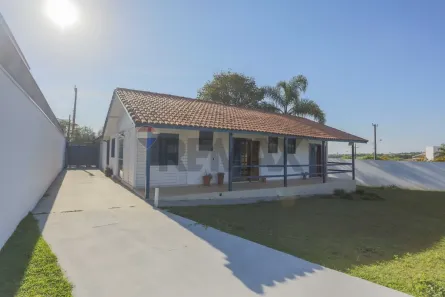 Casa de Condomínio com 3 Quartos à venda, 240m² no Jardim Village Saint Charbel, Araçoiaba da Serra