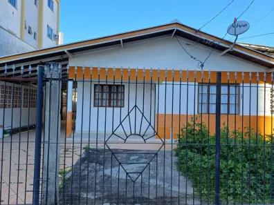 Casa com 2 Quartos à venda, 70m² no Fazenda, Itajaí
