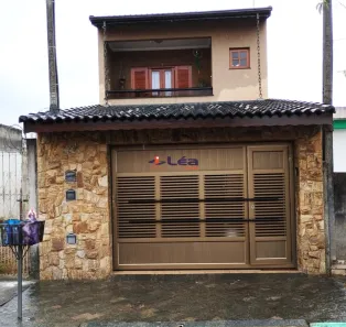 Sobrado com 3 Quartos à venda, 116m² no Jardim Cacique, Suzano