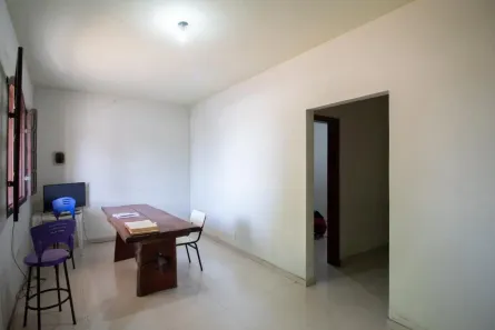 Casa com 2 Quartos à venda, 275m² no Conjunto Confisco, Contagem