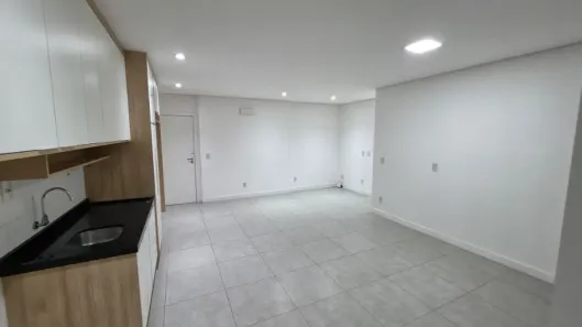 Apartamento com 2 Quartos para alugar, 80m² no Despraiado, Cuiabá