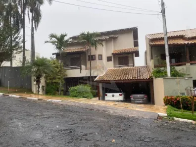 Casa de Condomínio com 4 Quartos à venda, 275m² no Parque da Hípica, Campinas