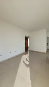 Casa com 2 Quartos à venda, 64m² no São Jorge, Uberlândia