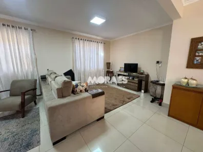 Casa com 4 Quartos à venda, 210m² no Vila Altinópolis, Bauru