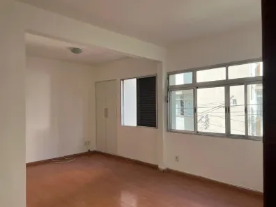 Apartamento com 2 Quartos para alugar, 70m² no Lapa de Baixo, São Paulo