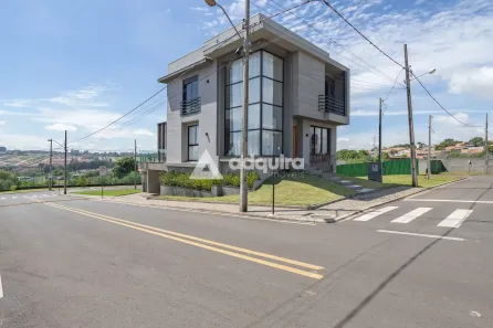 Sobrado com 3 Quartos para venda ou aluguel, 180m² no Contorno, Ponta Grossa