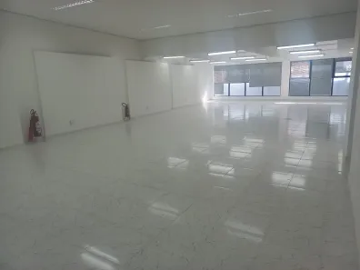 Ponto Comercial para alugar, 267m² no Alphaville Industrial, Barueri