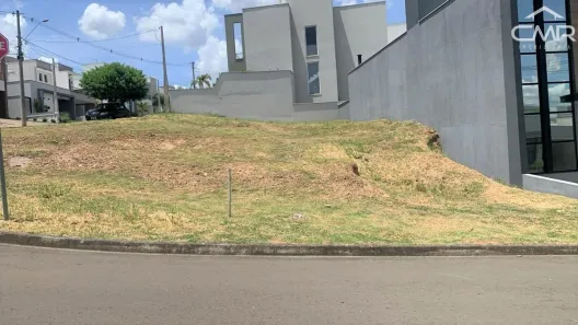 Lote/Terreno à venda, 392m² no Jardim São Francisco, Piracicaba