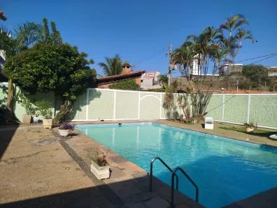 Casa com 2 Quartos para alugar, 225m² no Vila Trujillo, Sorocaba