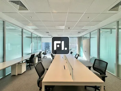 Sala Comercial para alugar, 1450m² no Jardim das Acácias, São Paulo