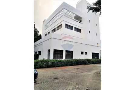 Prédio Comercial para alugar, 3585m² no Parque Industrial Tomas Edson, São Paulo