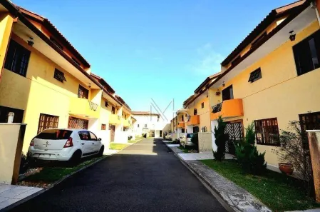 Casa de Condomínio com 5 Quartos à venda, 139m² no Xaxim, Curitiba
