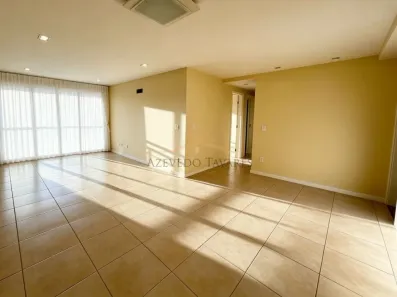 Apartamento com 3 Quartos à venda, 120m² no Cavaleiros, Macaé