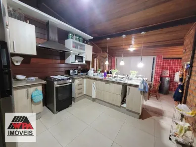 Casa com 4 Quartos à venda, 186m² no Jardim São Paulo, Americana