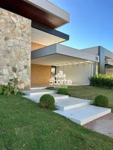 Casa de Condomínio com 3 Quartos à venda, 220m² no Granja Marileusa, Uberlândia
