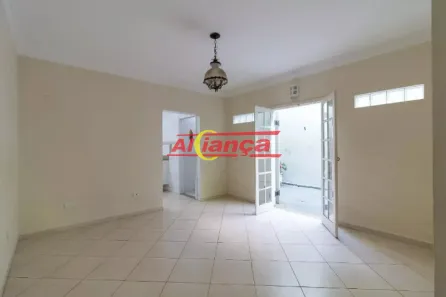 Sobrado com 5 Quartos à venda, 320m² no Vila Zamataro, Guarulhos