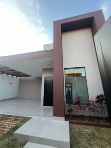 Casa com 3 Quartos à venda, 143m² no Planalto, Uberlândia