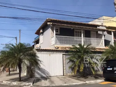 Casa com 2 Quartos à venda, 98m² no Palmeiras, Cabo Frio
