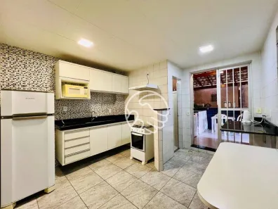 Apartamento com 3 Quartos para alugar, 100m² no Centro, Guarapari