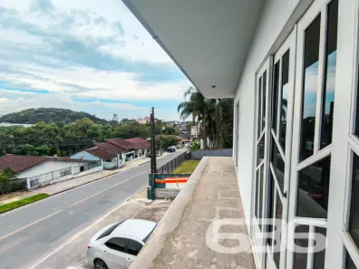 Imóvel Comercial à venda, 300m² no Santa Catarina, Joinville
