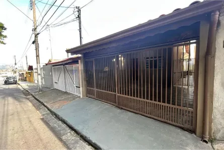 Casa com 3 Quartos para alugar, 168m² no Vila Municipal, Bragança Paulista