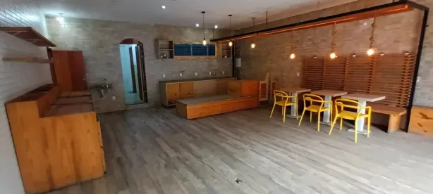 Ponto Comercial para alugar, 75m² no Alto, Teresópolis