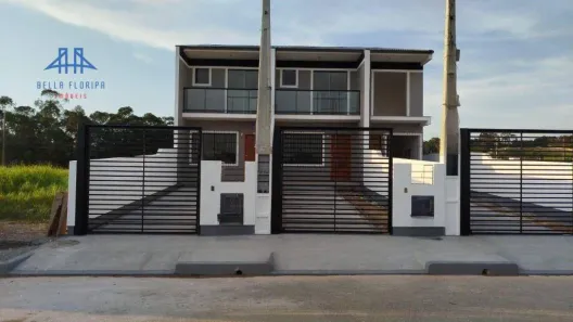 Sobrado com 2 Quartos à venda, 125m² no Sertão do Maruim, São José