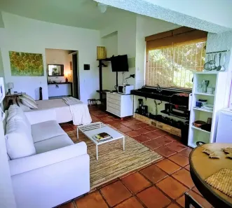 Apartamento com 1 Quarto para alugar, 31m² no Valparaíso, Petrópolis