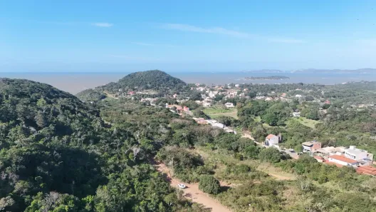 Lote/Terreno à venda, 1034m² no Rasa, Armação dos Búzios