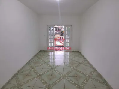Casa com 2 Quartos para alugar, 80m² no Campo Grande, Rio de Janeiro