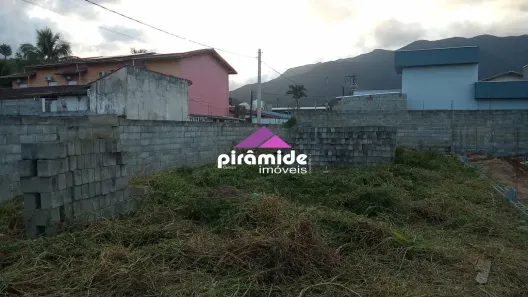Lote/Terreno à venda, 260m² no Balneário Copacabana, Caraguatatuba