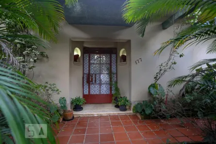 Casa com 3 Quartos à venda, 350m² no Sumaré, São Paulo
