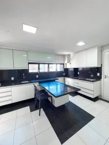 Apartamento com 4 Quartos para alugar, 230m² no Ponta D'Areia, São Luís