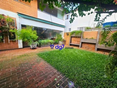 Casa com 4 Quartos à venda, 318m² no Vila Universitária, São Paulo