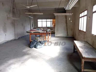 Prédio Comercial à venda, 300m² no Vila Metalúrgica, Santo André