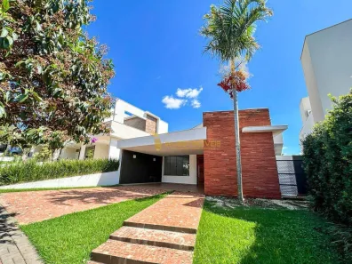 Casa de Condomínio com 3 Quartos para alugar, 153m² no Esperança, Londrina