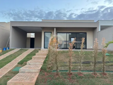 Casa de Condomínio com 3 Quartos à venda, 172m² no Residencial Jardins Lyon, Aparecida de Goiânia