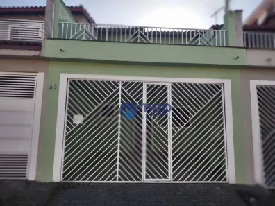 Sobrado com 3 Quartos à venda, 129m² no Vila Nivi, São Paulo