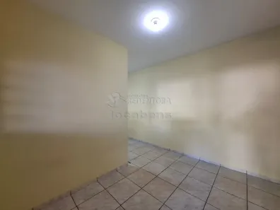 Casa com 1 Quarto para alugar, 80m² no Parque Residencial Maria Zorita, São José do Rio Preto