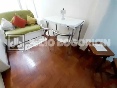 Apartamento com 1 Quarto à venda, 48m² no Copacabana, Rio de Janeiro