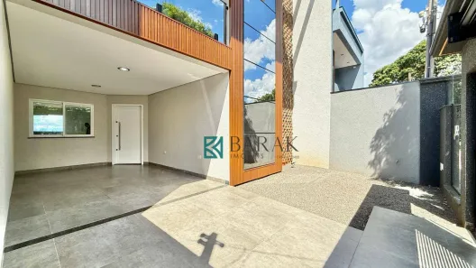 Sobrado com 3 Quartos à venda, 170m² no Jardim São Miguel, Maringá